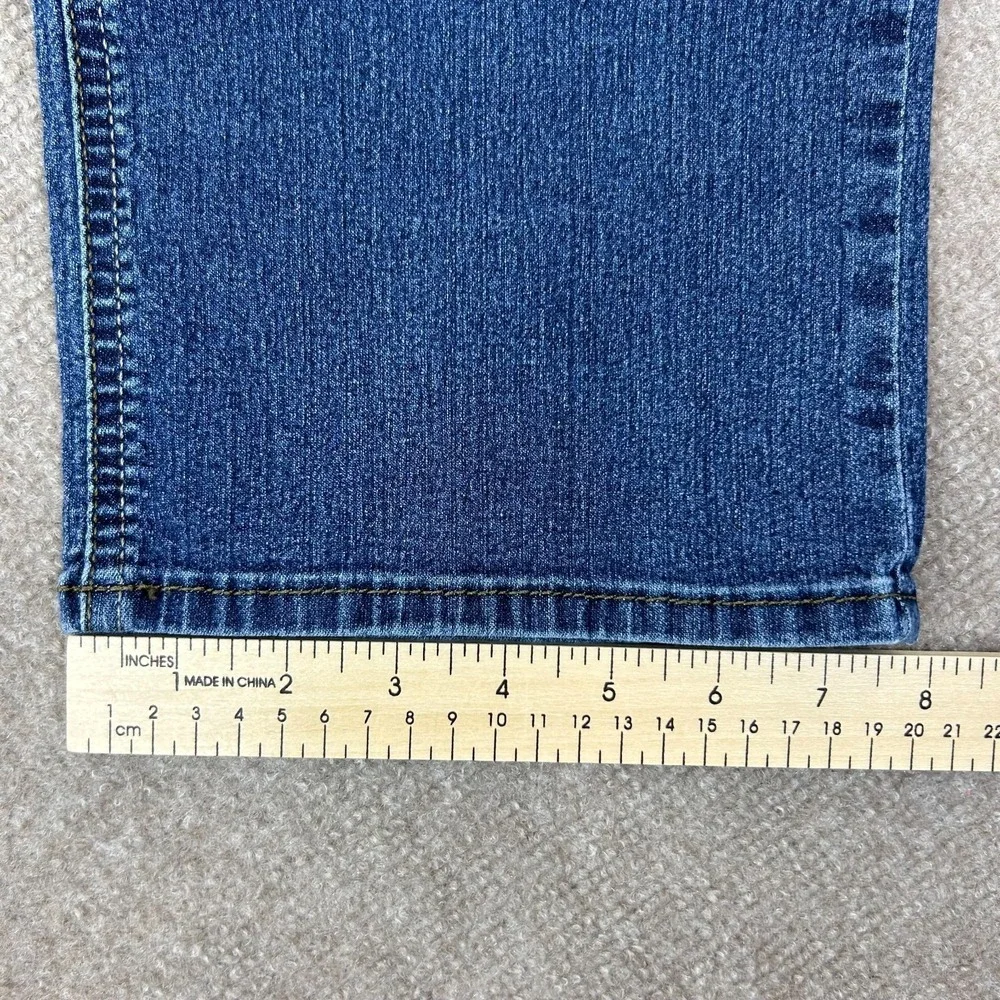 Lee Riders Capri Jeans Womens 14 Blue Denim Cotton Stretch Mid Rise Whiskers